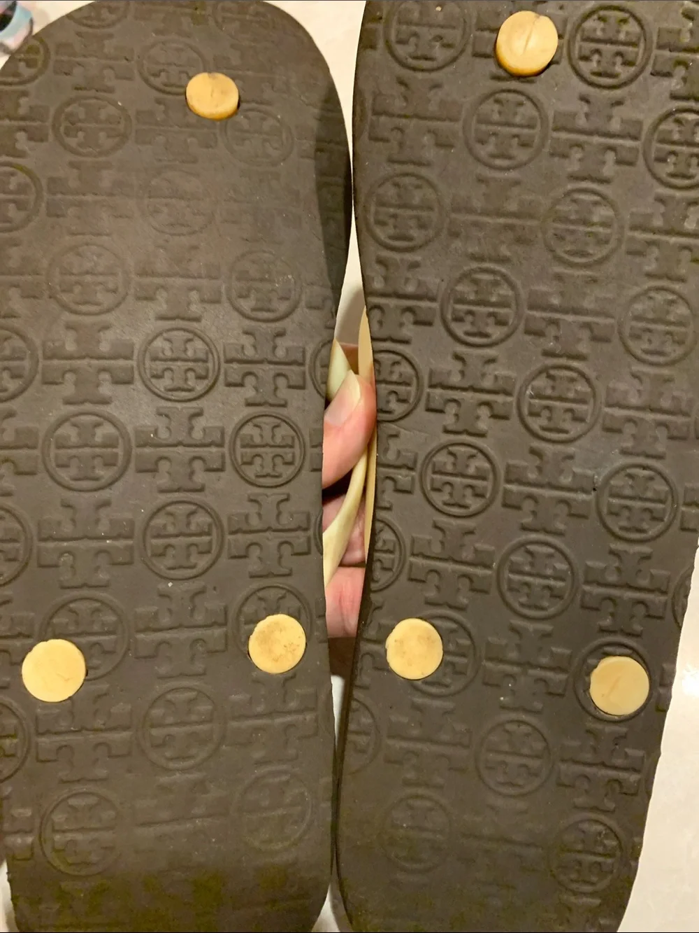 Tory Burch Cream Strap Flip Flops with Black & White Geometric Footbed Size 7